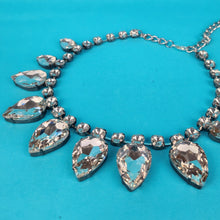 Load image into Gallery viewer, Tear Drop Crystal Necklace