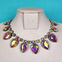 Load image into Gallery viewer, Tear Drop Crystal Necklace