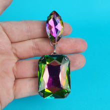 Load image into Gallery viewer, Classic Cut Crystal Clip On Earrings