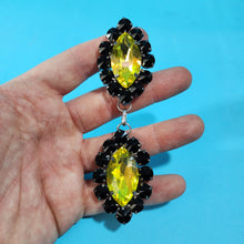 Load image into Gallery viewer, Crystal Earrings and Ring Set