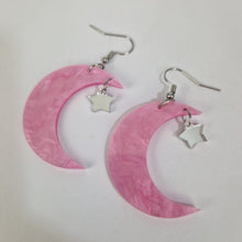 Load image into Gallery viewer, Cloud and Star Pink Acrylic Earrings