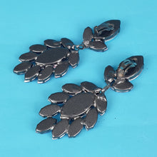 Load image into Gallery viewer, Crystal Earrings