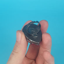 Load image into Gallery viewer, Classic Crystal Ring