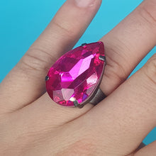 Load image into Gallery viewer, Classic Crystal Ring