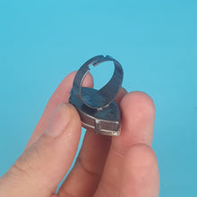 Load image into Gallery viewer, Classic Crystal Ring