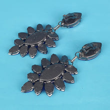 Load image into Gallery viewer, Lily Crystal Earrings