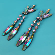 Load image into Gallery viewer, Arina Drop Earrings