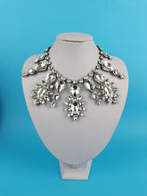 Load image into Gallery viewer, Rosebud Necklace