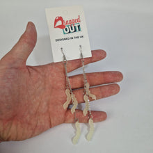 Load image into Gallery viewer, Dangle Bat Glow In The Dark Acrylic Earrings
