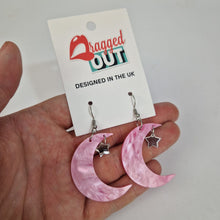 Load image into Gallery viewer, Cloud and Star Pink Acrylic Earrings

