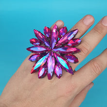 Load image into Gallery viewer, Starburst Crystal Ring
