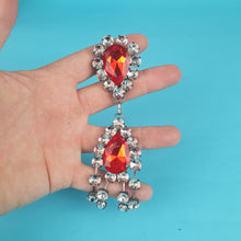 Load image into Gallery viewer, Dangle Crystal Earrings
