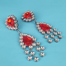 Load image into Gallery viewer, Dangle Crystal Earrings
