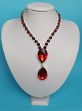 Load image into Gallery viewer, Teardrop necklace
