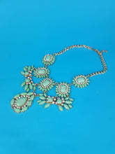 Load image into Gallery viewer, Mint Necklace
